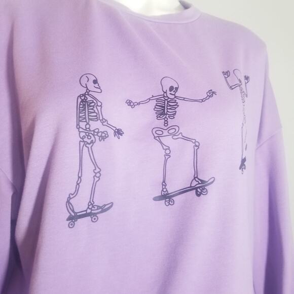 Shein Light Purple Skateboarding Skeletons Sweatshirt - Picture 4 of 8